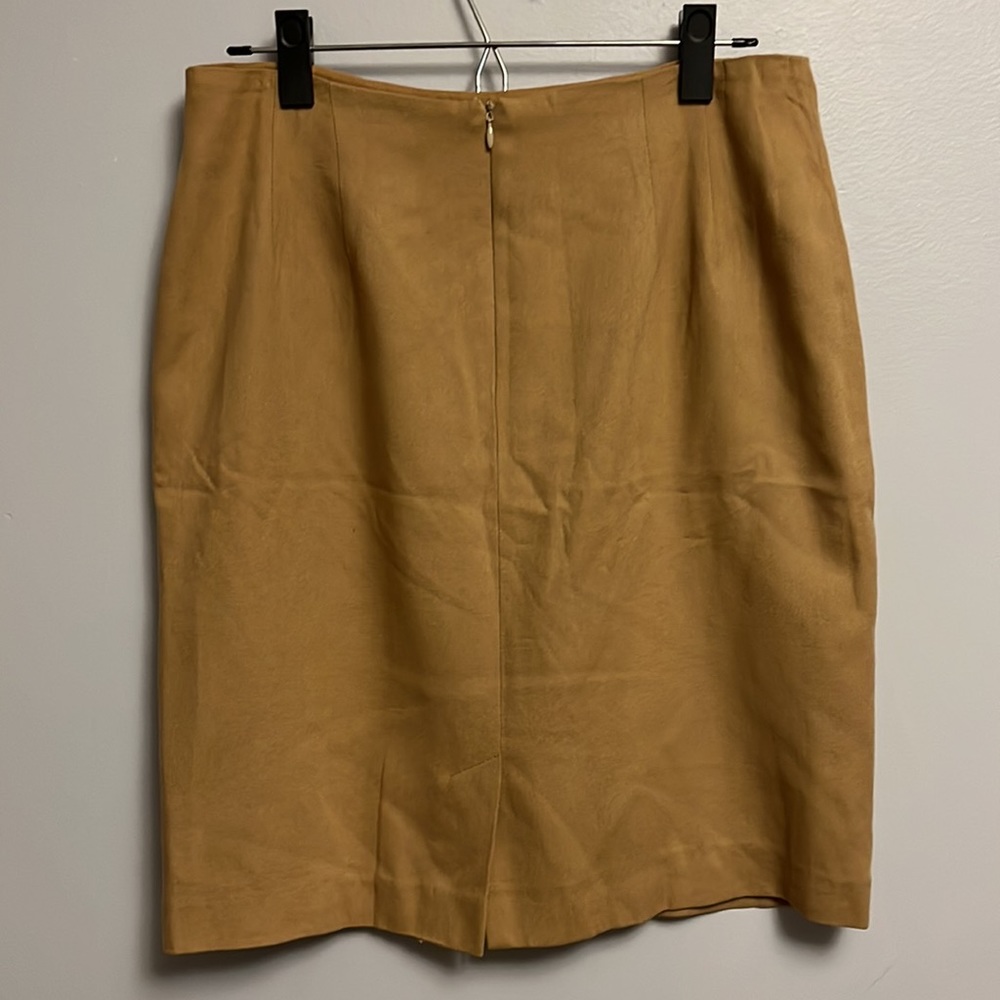 Infinity Skirt - Picture 2 of 9